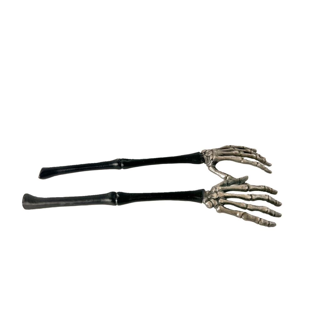 Pottery Barn Skeleton Hands Serving Set Halloween Metal Salad Servers Tongs